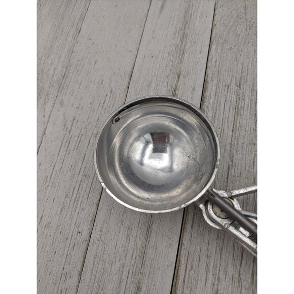 Metal Ice Cream Scoop Black Handle Taiwan - Picture 2 of 5